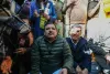 दिल्ली में CM हाउस के बाहर फोर्स तैनात, AAP नेताओं को जाने से रोका; पुलिस से नोकझोंक