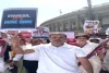 Opposition’s ‘Save Democracy’ March Stopped in Delhi: Rahul & Priyanka Gandhi Stage Sit-in at Akashvani Bhavan