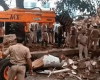 54-Year-Old 2-Story Building Collapses in Chandigarh's Industrial Area; Two Feared Dead