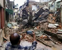 9 Killed as Four-Storey Building Collapses in Bhiwandi Near Mumbai; Massive Rescue Operations Underway