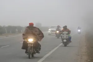 Haryana: कड़ाके की ठंड मैं रेड अलर्ट जारी, अधिकतम तापमान रहा सामान्य से 5.4 डिग्री नीचे