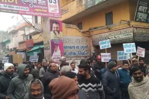 मातूराम हलवाई की दुकान पर फायरिंग का मामला दर्ज; मंडी सहित दुकानें भी बंद