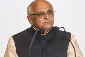 लोकसभा चुनाव से पहले गुजरात सरकार ने उठाया बड़ा कदम; कई आईएएस अफसरों का तबादला