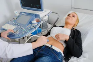 पीसीओएस की शिकार महिलाएं गलती से भी ना करे, इन फूड्स का सेवन