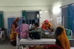 नांदेड़ में धार्मिक कार्यक्रम में खाना खाने के बाद 2000 लोग बीमार…