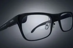 अब चश्मा देगा सभी सवालों के जवाब Oppo और Tecno ने कर दिया है कमाल