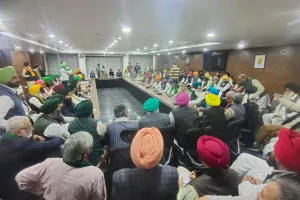 Farmer Protest: सरकार के न्योते को क्यों ठुकरा रहे किसान नेता, दिल्ली मार्च पर क्या है रणनीति