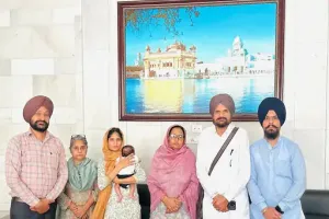 पहली बार माता-पिता के साथ गोल्डन टेंपल पहुंचा छोटा मूसेवाला 