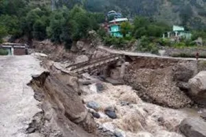 हिमाचल में बादल फटा, पावर प्रोजेक्ट में घुसा पानी