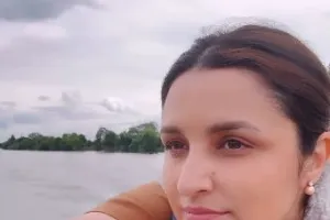 Priyanka Chopra के बाद Parineeti Chopra का भी पोस्ट वायरल