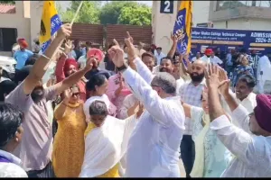 पंजाब की जालंधर सीट पर AAP की एकतरफा जीत