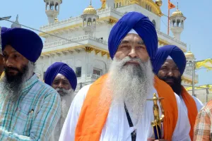 अकाली तख्त के जत्थेदार पद से हटाए गए ज्ञानी रघबीर सिंह, शिरोमणि गुरुद्वारा प्रबंधन कमेटी का फैसला