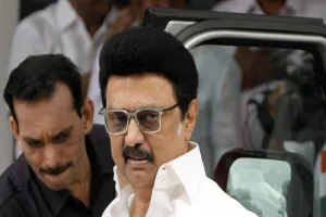 ED  की छापेमारी के बाद BJP ने तमिलनाडु में 1000 करोड़ रुपये के शराब घोटाले का लगाया आरोप 