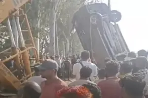 हरियाणा में बड़ा हादसा ! नहर में गिरी कार २ दोस्तों की मौत 