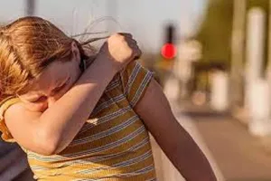 गर्मियों में छींक किन बीमारियों के संकेत, इस घरेलू नुस्खे से मिलेगी राहत