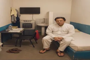 जेल में बंद इमरान खान ने पहलगाम हमले पर दी प्रतिक्रिया ,  कहा  