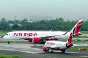 भारत-पाक तनाव के चलते दिल्ली एयरपोर्ट पर दो दिन में 228 उड़ानें रद्द