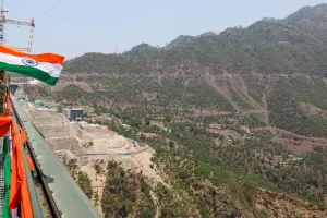पीएम मोदी ने किया चिनाब ब्रिज का उद्घाटन