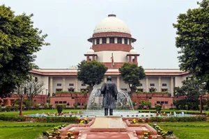 नागरिकता, आधार और समय पर मतदाता सूची संशोधन पर सुप्रीम कोर्ट के चुनाव आयोग से किए सवाल