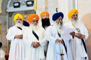 अकाली दल के प्रधान सुखबीर बादल तनखैया घोषित:तख्त पटना साहिब के पंच प्यारों का आदेश