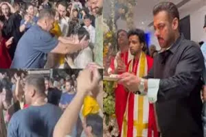 Salman Khan danced a lot during the immersion of Ganpati Bappa, 