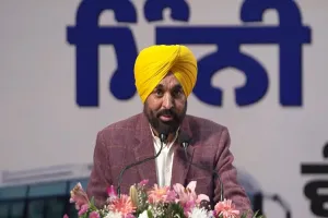 The Punjab government will soon purchase 1300 new buses: permits have been issued for 505 mini-buses.