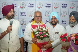 Punjab Congress Crisis: Channi on Backfoot as High Command Stands Firm on Raja Warring