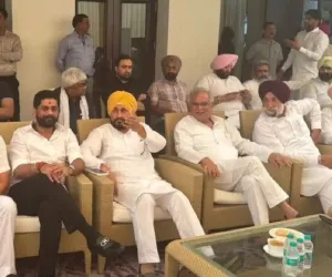 Threat of Split in Punjab Congress Ahead of 2027 Elections; Baghel Holds 2-Hour Meeting with Channi Faction