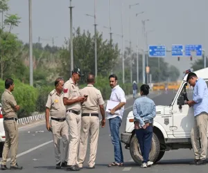 Fatal BMW Crash Near Delhi Airport: 48-Year-Old Woman Killed, Severe Traffic Chaos Near T-3 Terminal