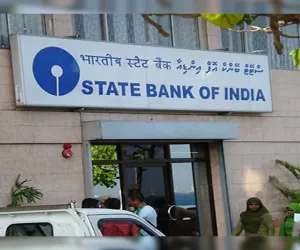 SBI Cash Withdrawal Charges Revision From October