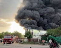 Massive Fire Engulfs Reliance Warehouse in Mohali; Groceries and Rations Worth Lakhs Destroyed
