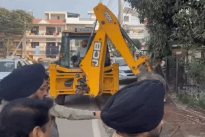 Mohali MC Action: Bulldozers Raze Illegal Structures in Green Belts After High Court Intervention