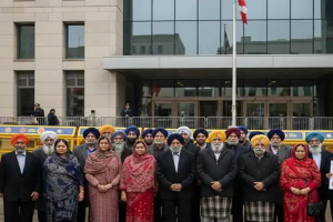 Major Blow to Punjabis! Canada Suspends Parents & Grandparents PR Until 2028.