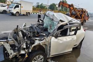 Tragic Accident in Faridabad: Young Man Dies After His Defender Car Rams Into Parked Dumper