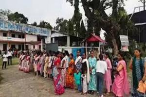 Election Eve Violence in Murshidabad: Crude Bomb Attack and Clashes Reported