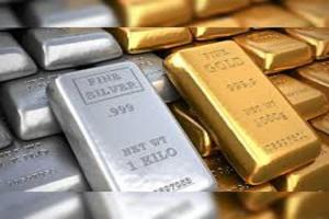 Massive Crash! Gold Becomes Cheaper by ₹927, Silver Slumps ₹4,700—Is This the Time to Buy?