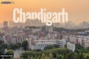 6 Vehicles Gutted in Midnight Fire in Chandigarh: Suspect Spotted Fleeing on CCTV; Police Launch Probe