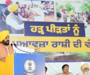 CM Bhagwant Mann arrives in Amritsar: takes a dig at Navjot Sidhu; fulfills promise of relief before Diwali