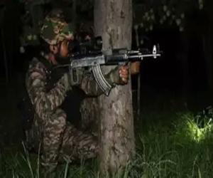 House-to-house search in 80 villages from Srinagar to Jammu: Joint operation by Kashmir Police and Army to prevent infiltration.