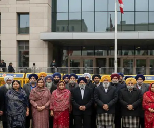 Major Blow to Punjabis! Canada Suspends Parents & Grandparents PR Until 2028.