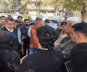 High Drama in Fatehabad: Lawyers Strike Following Dispute with DSP’s Staff at Court Gate