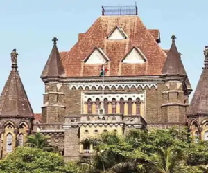 Bombay High Court: WhatsApp Chats Alone Not Enough for Divorce, Cruelty Must Be Proven