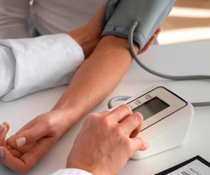 Beat the Summer Heat: Ayurvedic Home Remedies to Control Spikes in Blood Pressure